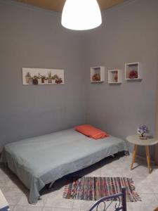 Cleopatras Cozy Cottage