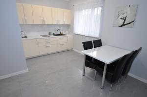 APARTAMENTY POD ŻAGLAMI MIELENKO