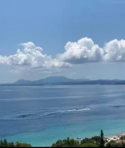 EMILIOS SEE VIEW - Mparmpati