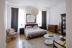 MAX Plus - Private parking