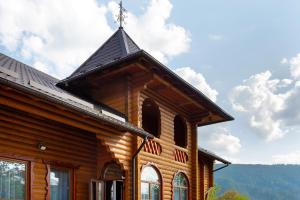 Гостинний двір КАРПАТІЯ, Верховина