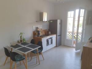 Appartements Grand T3 refait a neuf, a 5 min gare et centre : photos des chambres