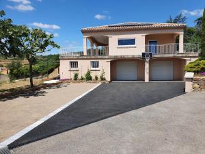 Appartements T1 Ardechois : photos des chambres