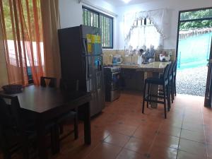 Casa Eli en Playa Manuel Antonio