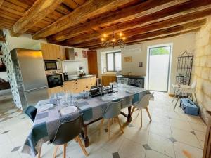 Maisons de vacances Gite Rivarennes, 5 pieces, 8 personnes - FR-1-381-540 : photos des chambres