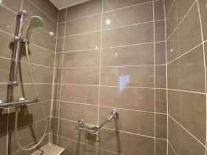 Appartements Charmant T2 avec balcon, parking et proche plage - La Baule - FR-1-245-187 : photos des chambres