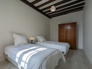 Maisons de vacances Gite Bellon, 3 pieces, 4 personnes - FR-1-653-239 : photos des chambres