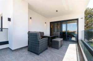 Apartments Ivan M- 20m to the beach