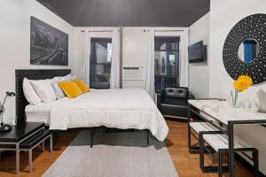 Midtown Studio - Walking Distance to Times Square