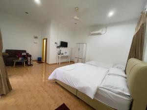 Al Qarni Homestay-Resort With Pool