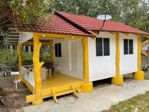 Al Qarni Homestay-Resort With Pool