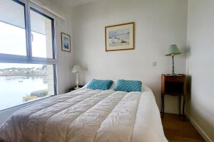 Appartements Appartement Terrasse - Vue Imprenable sur le Golfe : photos des chambres
