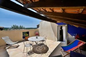 Gîte Pina - Gîte avec piscine partagée