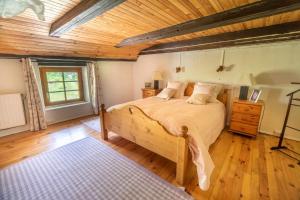 Villas Charmante vieille ferme du Grand Pere Prosper proche Gerardmer : photos des chambres