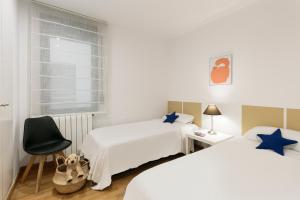 Sardenya Apartment by Olala Homes