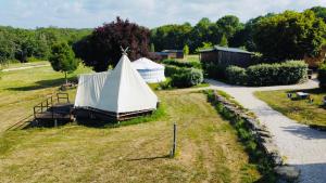 Campings La Buissonniere - Lodges & SPA : photos des chambres