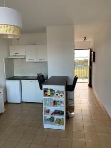 Appartements Joli studio cabine confort 28m2 a 200m de la plage : photos des chambres