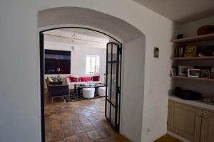 Villas Mas, clim, piscine chauffee, vue, proche Uzes : photos des chambres