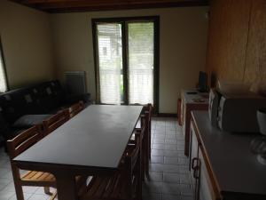 Chalets Camping Le Castella : photos des chambres