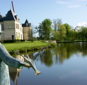 Maisons de vacances Maison d'une chambre avec jardin clos a Arsac : photos des chambres