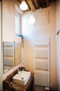 Loveroom Du Perche : maison avec balnéo
