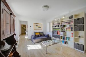 Henry-Historic Center 300m From Lake - Happy Rentals