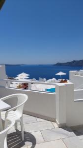 Superior Two Bedroom Apartment with Caldera View room in Olympic Villas
