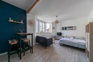 Appartements Le Jean Bapt- Charmant studio a proximite du plan d’eau : photos des chambres