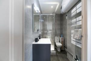 Appartements Le Jean Bapt- Charmant studio a proximite du plan d’eau : photos des chambres
