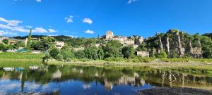 Maisons de vacances Magnifique maison en coeur de Balazuc, proche plages ardeche : photos des chambres