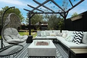 The Longsands Home- Coastal Retreat with Hot Tub - Cullercoats