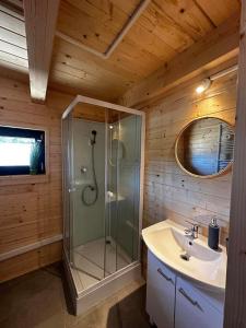 SMOŁDZIŃSKIE ZACISZE