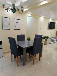 Serene apartment in the suburbs