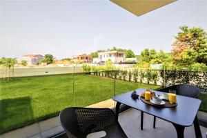 Valla Family Apartments and Rooms