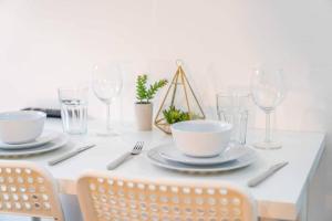 Charming Urban Retreat, Steps From Attractions