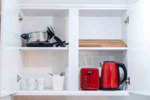 Charming Urban Retreat, Steps From Attractions