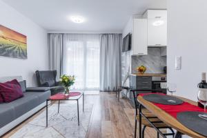 Rajska 8 by little heaven