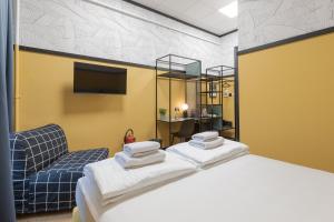 Deluxe Double Room (2 Adults + 1 Child) - Ilica street 44 room in Swanky bed&breakfast