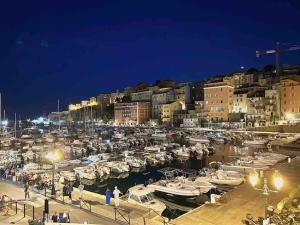 Appartements Bastia appartement face a la mer 100 m : photos des chambres