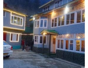 Hotel Prem Rose, Pahalgam