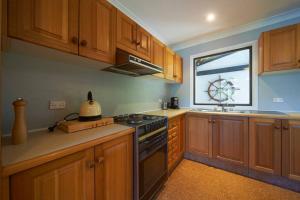 Riviera on Hawkesbury An island style escape