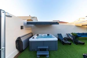 Modern apartment Korina with private jacuzzi