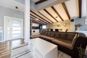 Modern apartment Korina with private jacuzzi