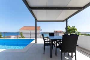 Luxury Villa Aquamarine