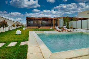 Peninsula Luxury & Spa