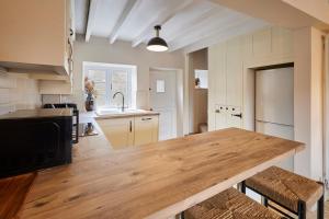 Host & Stay - Dale End