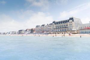 Hotels Le Grand Hotel de Cabourg - MGallery Collection : photos des chambres
