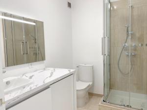Studio front de mer, 30M2 Piscine & Mer