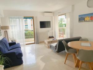 Appartement front de mer, 80M2 (3P), Piscine & Mer