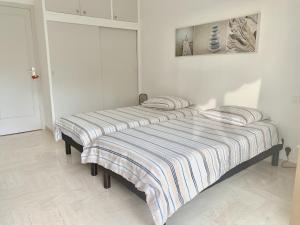 Appartement front de mer, 80M2 (3P), Piscine & Mer